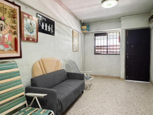 208 Ang Mo Kio Avenue 1 HDB Apartment For Sale, $430,000, 2 Bed 2 Bath 785 sqft $548.00 psf