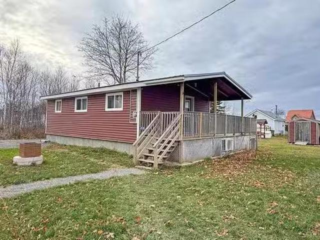 208 Jackson Point Road, Tidnish Bridge, NS, B4H 3X9 house fo.