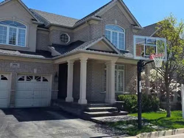 2096 Newell Crescent, Burlington, ON, L7L 7C2 house for sale.