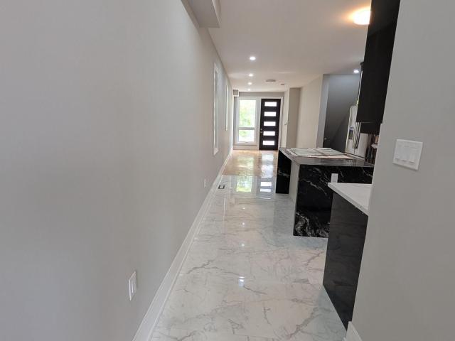 2099 Dufferin Street in Toronto: Oakwood Village House for lease Toronto C03: MLS®# C13453518