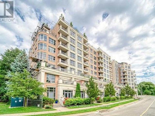 209 10 Old York Mills Road, Toronto, ON, M2P 2G9 condo for sale | Listing ID C12218 | Royal LePage