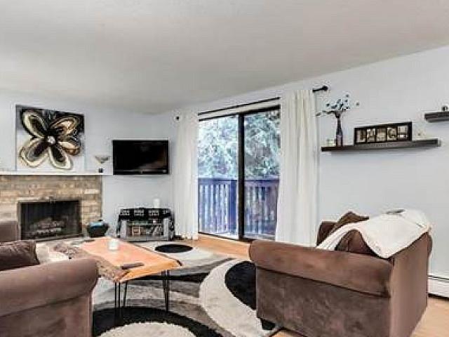 209 310 E 3rd Street North Vancouver, Bc
