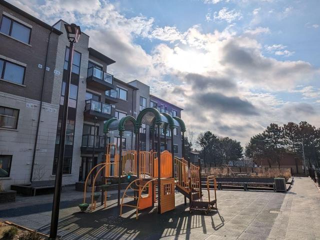 209 60 Morecambe Gate, Scarborough | Leased, E13570 | Condos. Ca