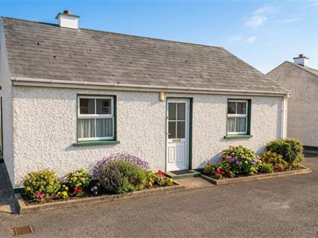 209,950 | 7 Fairgreen, Fair Hill, Dungloe, County Donegal Campbells Auctioneers 5013 MyHome. Ie Residential