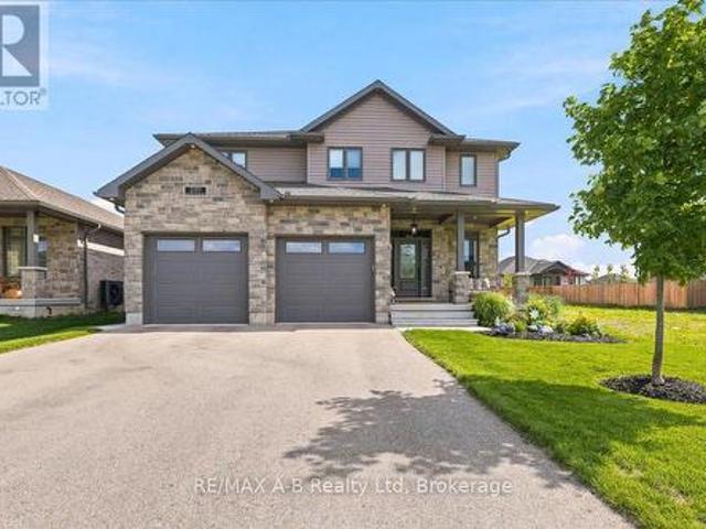 209 Arden Crescent, West Perth Mitchell, ON, N0K 1N0 house for sale | Listing ID X13544 | Royal LePage