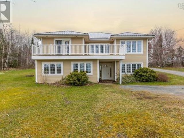 209 Mill Village Road, Shubenacadie, NS, B0N 2H0 house for sale | Listing ID 202509 | Royal LePage