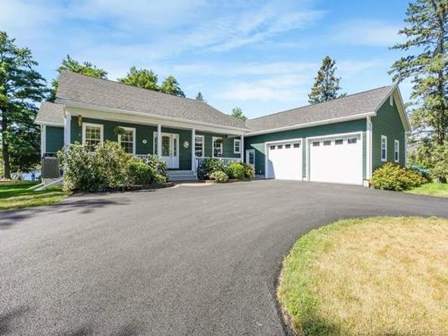 209 Ross Terr, Lower Saint Marys, NB, E3A 8E5 house for sale | Listing ID NB146566 | Royal LePage