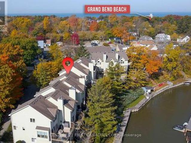 20 40 Ontario Street S, Lambton Shores Grand Bend, ON, N0M 1T0 townhouse for sale | Listing ID X11994 | Royal LePage