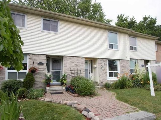 20 611 Galahad Dr Oshawa ON L1K 1M1