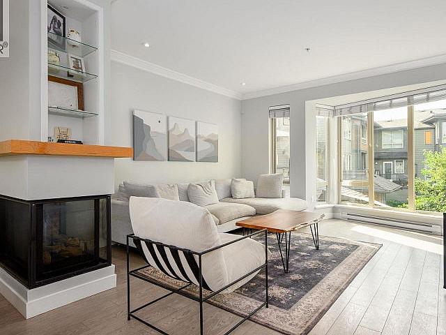 20 757 Orwell Street North Vancouver, British Columbia