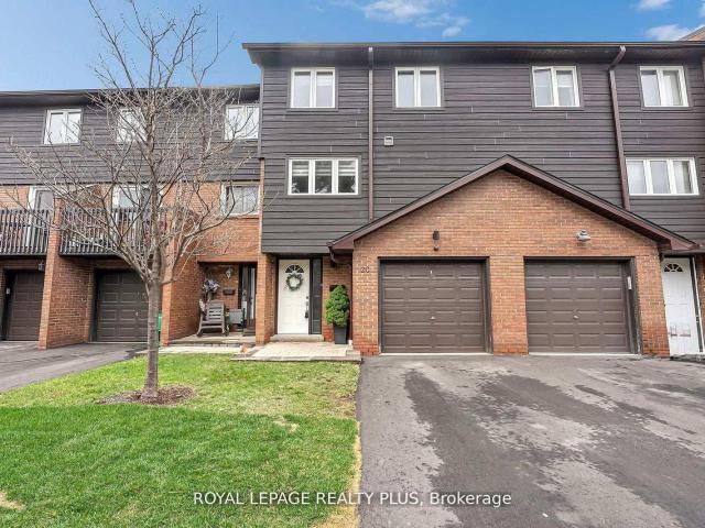 20 1755 Rathburn Road E, Mississauga | 3+1Beds/4Bath, Townhouse, $924,900 | Condos. Ca