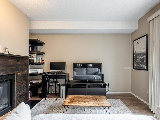 #20 3812 20 Av Nw Edmonton, Alberta