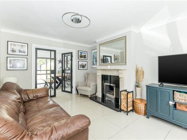 20 The Close, Hunters Run, Clonee, Dublin 15, County Dublin The Property Shop Dunboyne 4930 MyHome. Ie Residential