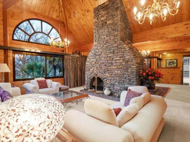 20 Tupara Crescent, Kawaha Point, Rotorua