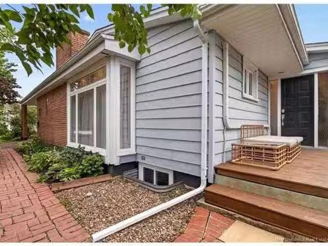 20 Vista Dr, Moncton, NB, E1A 4L5 house for sale Listing ID.
