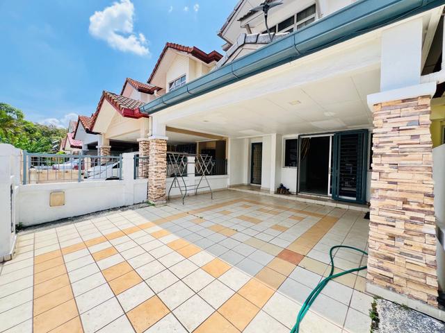 20 x 70 FREEHOLD Double Storey Taman Bukit Subang U16 Shah Alam