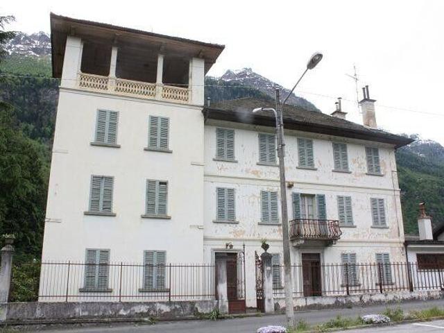 Hotel on sale in Varzo Ref 4180 1 | dreamo. Ch