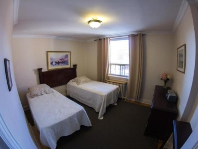 20 Bedroom Shared Living/roommate Toronto Toronto LS90563953