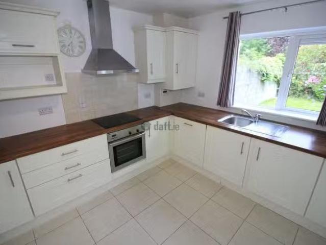 20 Belmont Avenue, Rochestown, Co. Cork is for rent