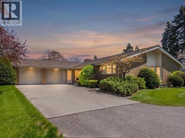 20 Branton Drive, Leamington, ON, N8H 4A4 house for sale | Listing ID 26008 | Royal LePage