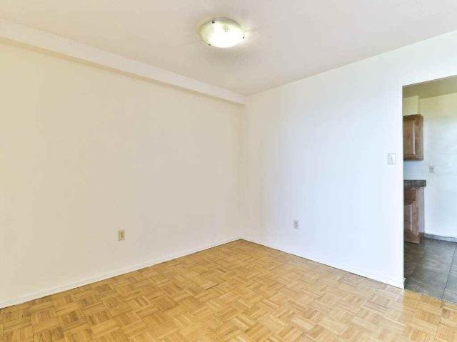 20 Carabob Crt. 1 Bedroom Apartment for Rent at 20 Carabob Crt, Toronto, ON M1T 3N1 Tam O'Shanter Sullivan