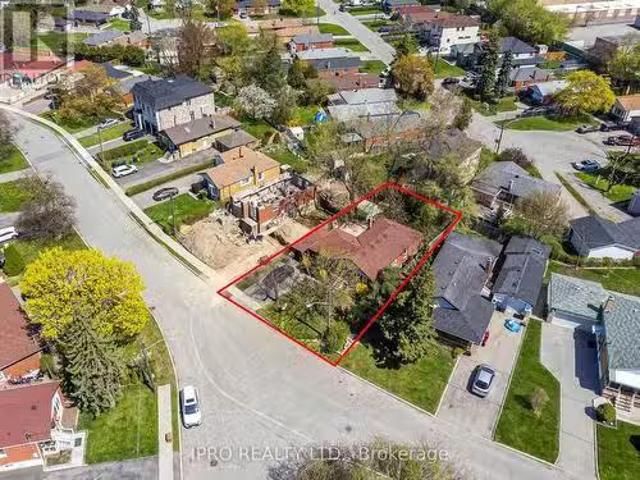 20 Castille Avenue, Toronto, ON, M1R 2C1 house for sale Lis.