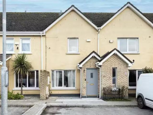 20 Chapel Farm Terrace, Lusk, Co. Dublin, K45FW01 is for sale