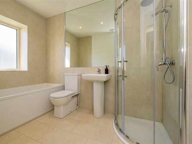 410,000 | 20 Cois Glaisn Drive, Johnstown, Meath Lydon Farrell Property 4920 MyHome. Ie Residential