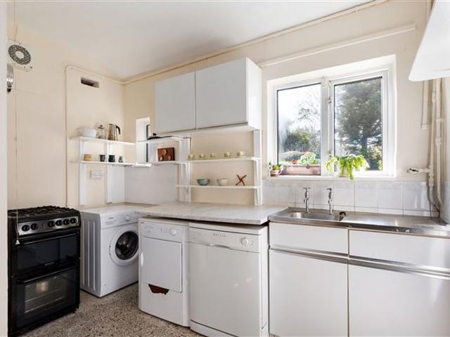 20 Cullenswood Gardens, Ranelagh, Dublin 6 Young's Estate Agents 4919 MyHome. Ie Residential