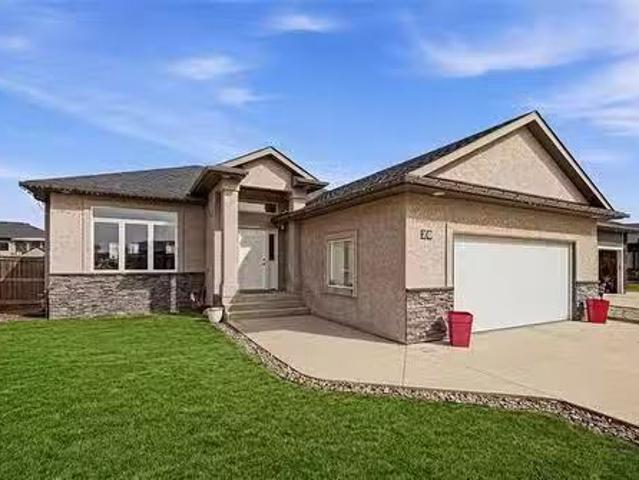 20 Denby Cove, Niverville, MB, R0A 0A2 house for sale Listi.
