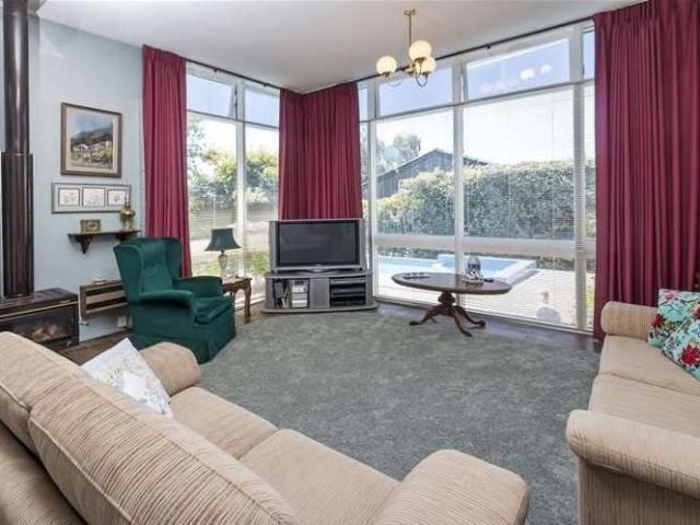 20 Endymion Place, Half Moon Bay, Manukau City