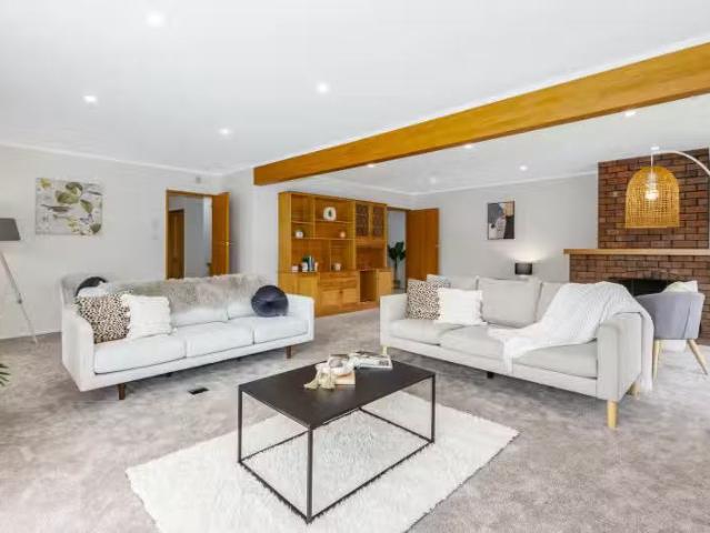 20 Exploration Way, Whitby, Porirua City