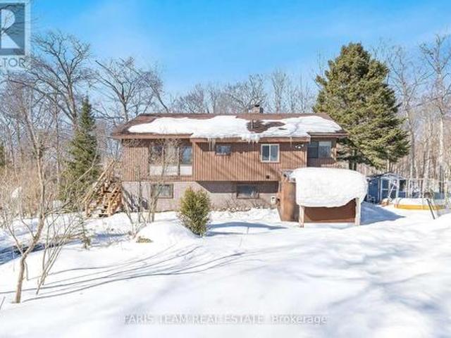 20 Glen Cedar Drive, Tiny, ON, L9M 0H8 house for sale | Listing ID S12010 | Royal LePage