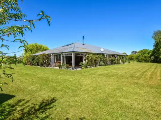 20 Haringa Road, Carrington, Carterton