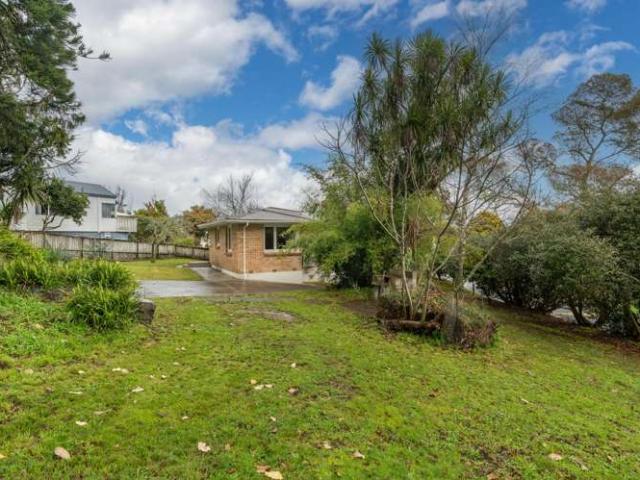 20 Helena Road, Hillcrest, Hamilton City