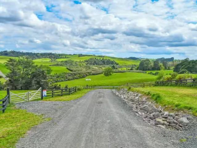 20 Hereford Lane, Ararimu, Franklin