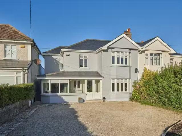20 Howth Road, Sutton, Sutton, Dublin 13, D13W3F1 is for sale