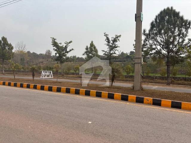 20 Kanal Prime Farm House Plot For Sale Sector A, PN Naval Farms, Islamabad