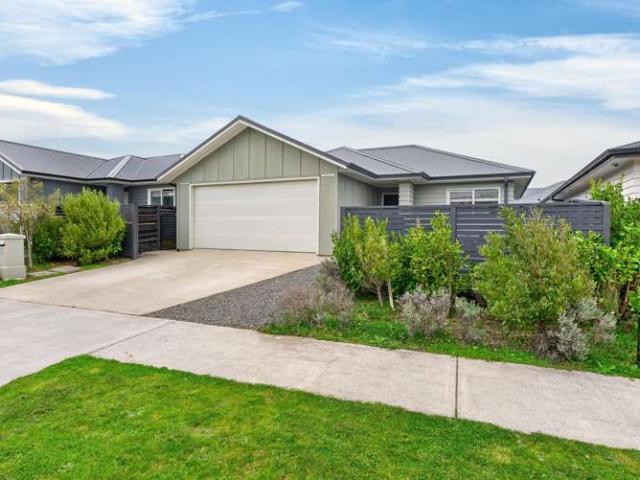 20 Kairaumati Crescent, Kelson, Lower Hutt City