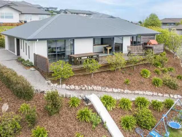 20 Katania Heights, Brightwater, Tasman