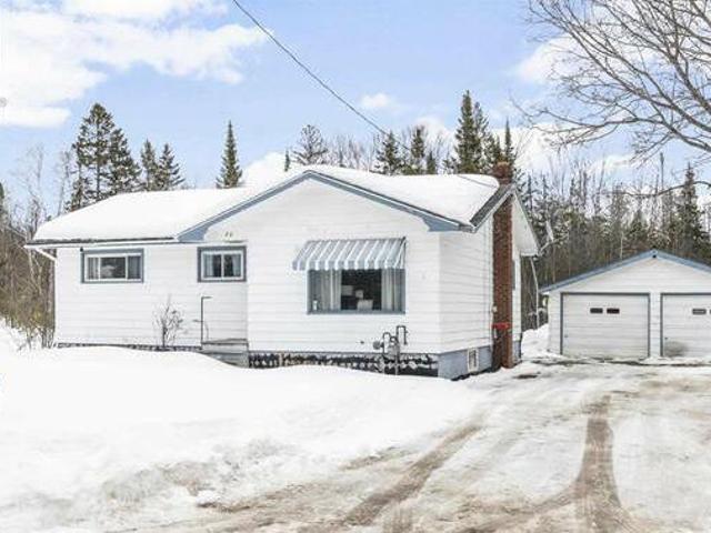 20 Lamming AVE Sault Ste Marie Ontario