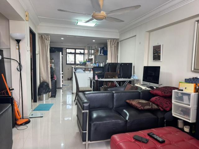 20 Lorong 7 Toa Payoh HDB Apartment For Sale, $380,000, 2 Bed 2 Bath 721 sqft $527.00 psf