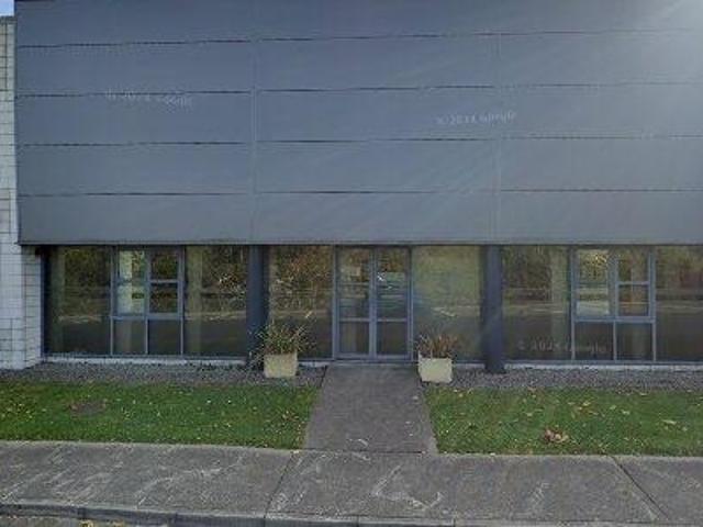 20 m2 office space for rent in Dublin 18