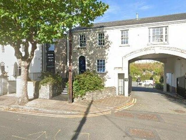 20 m2 office space for rent in Lucan