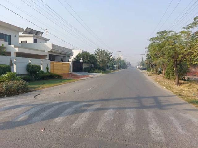 20 Marla 60 Feet Road Semi Commercial Best Location Near Rehmat Chowk Lahore WAPDA TOWN ID 82538