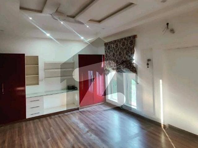 12 Marla Upper Portion For rent In E 11