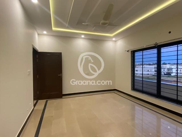 20 Marla Upper portion for Rent