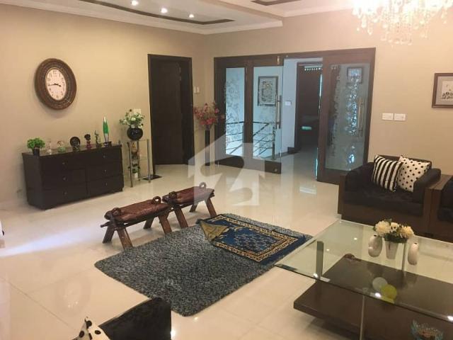 20 Marla Beautiful Portion Available For Rent