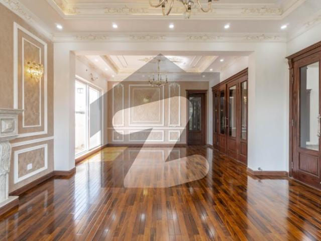 20 Marla Beautifully Designed Modern House For Sale In DHA Phase 8 Ex Air Avenue