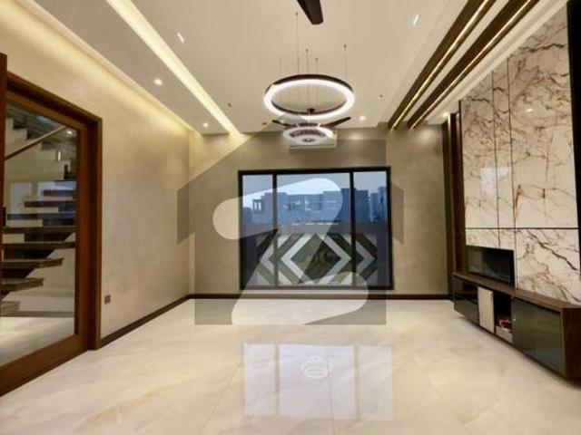 20 marla brand new house near golf course dha phase 6
